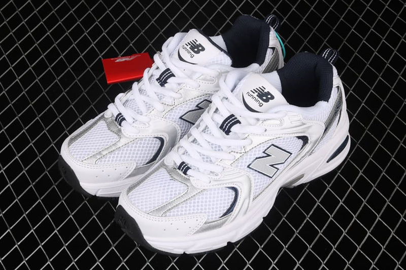 New Balance 530 White Silver Navy