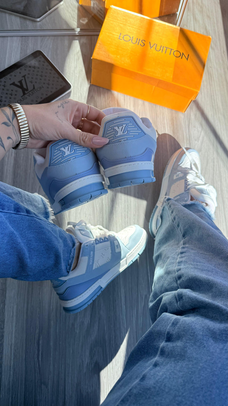 Louis Vuitton Trainner Azul bebê