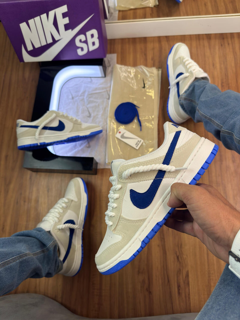 Nike Dunk Low Pro Premium